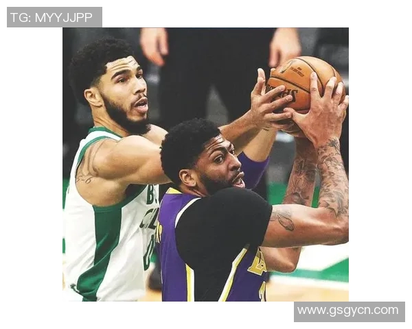 不斯巴达与凯尔特人激战正酣谁能在这场对决中笑到最后